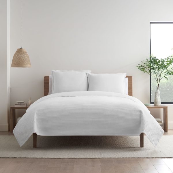 Clean Design Home x Martex Homestead White Coverlet Set Supply