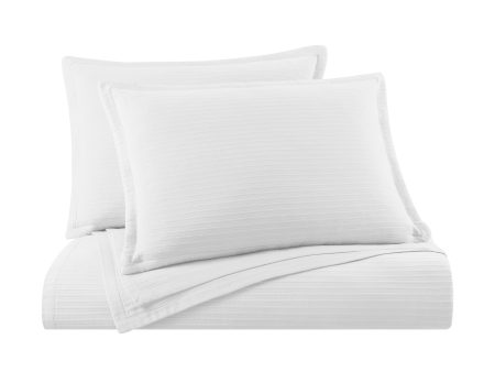 Clean Design Home x Martex Homestead White Coverlet Set Supply